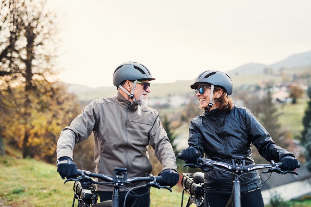 men and women folding ebikes men and women folding ebikes